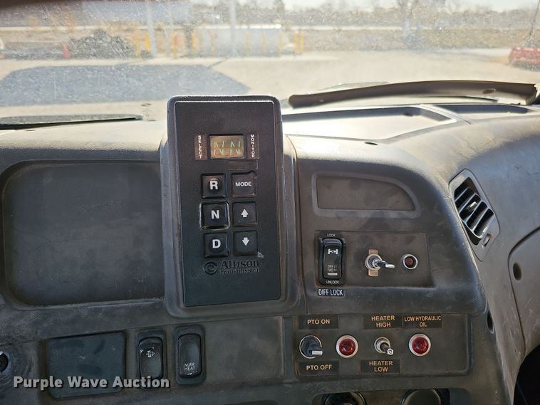 image for item DS5706 2009 Sterling Acterra  sewer jetter truck