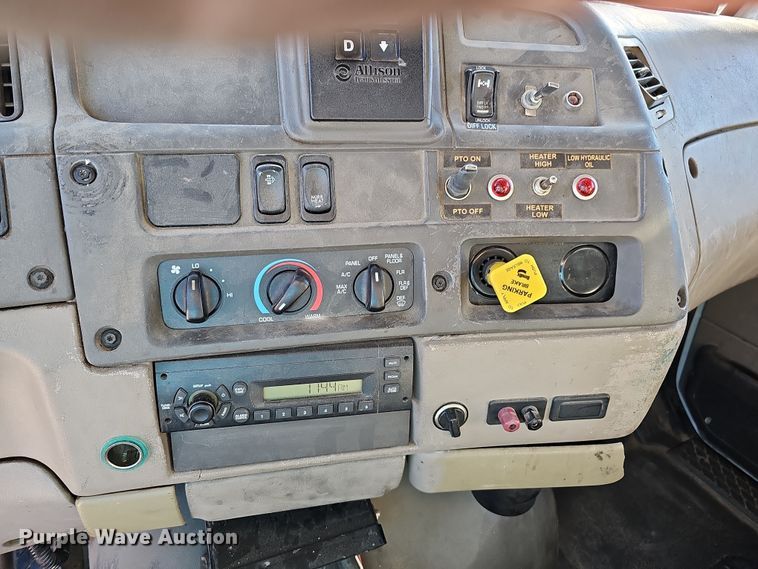 image for item DS5706 2009 Sterling Acterra  sewer jetter truck