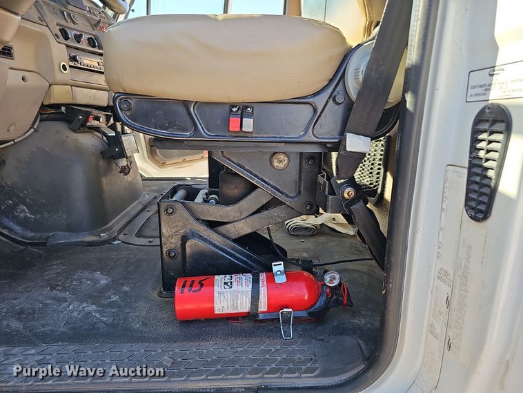 image for item DS5706 2009 Sterling Acterra  sewer jetter truck