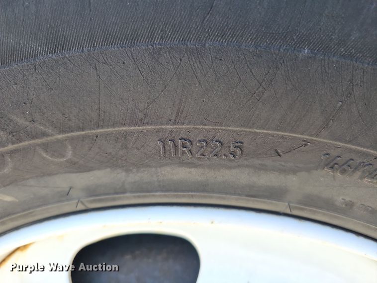 image for item DS5706 2009 Sterling Acterra  sewer jetter truck