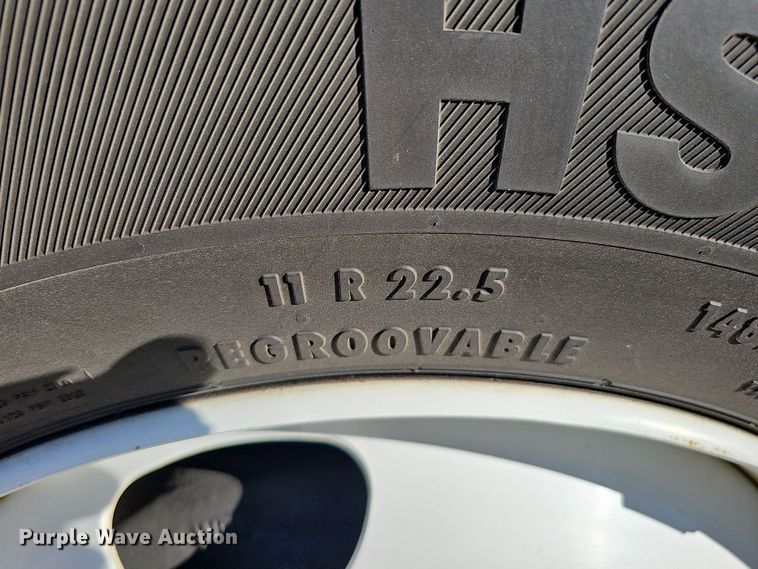 image for item DS5706 2009 Sterling Acterra  sewer jetter truck