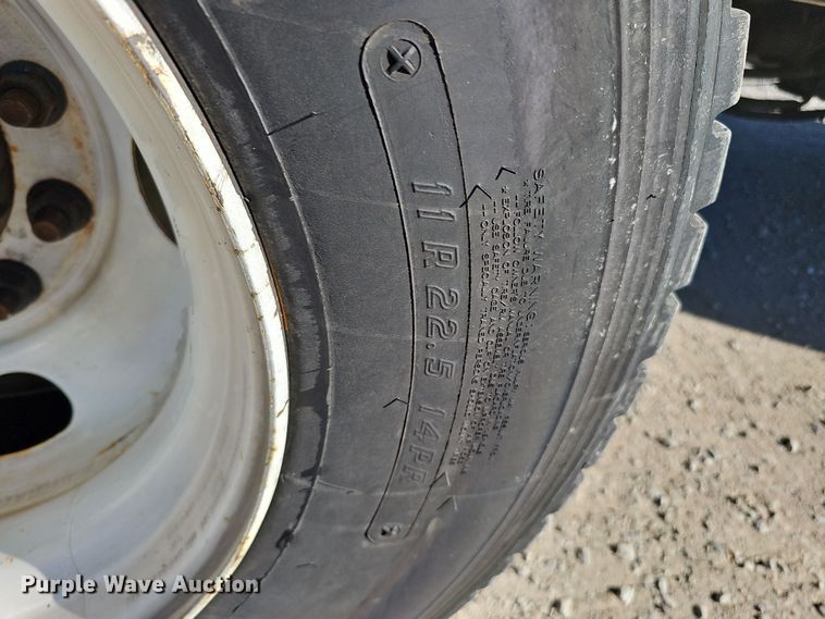 image for item DS5706 2009 Sterling Acterra  sewer jetter truck