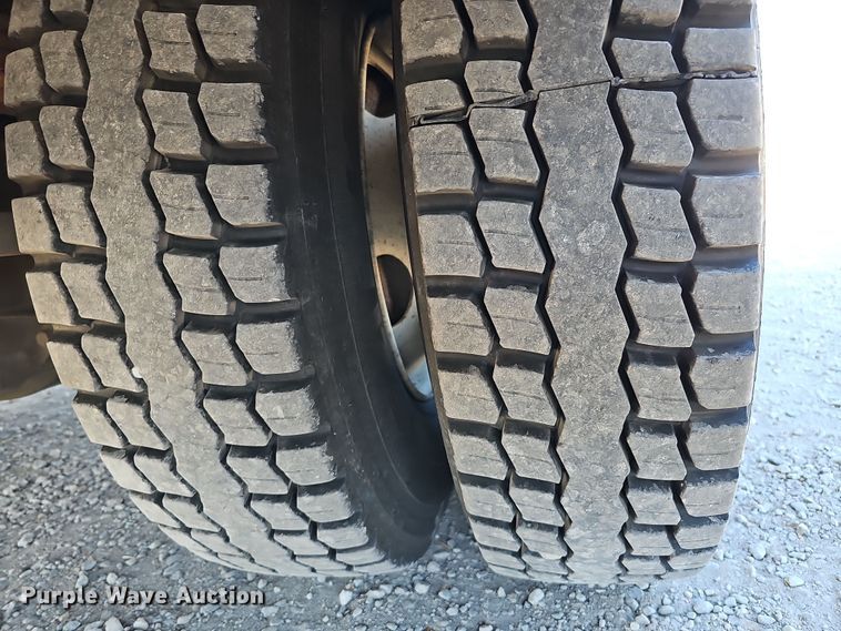 image for item DS5706 2009 Sterling Acterra  sewer jetter truck