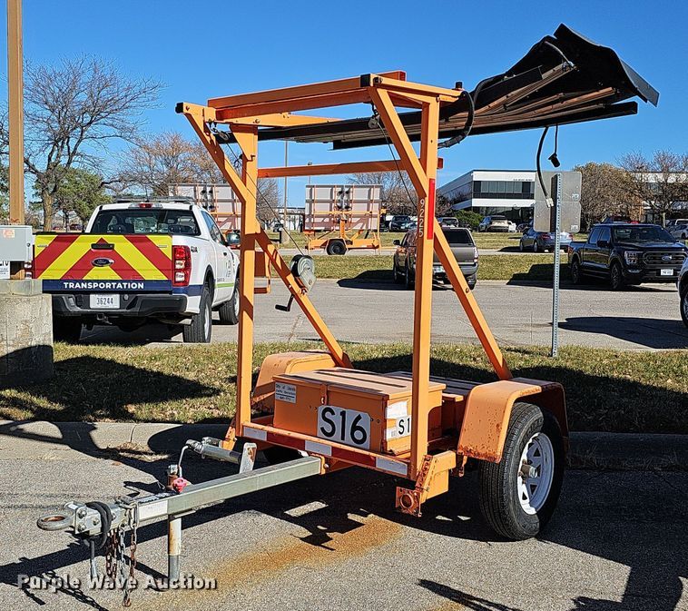 image for item DS5707 (3) arrow board trailers