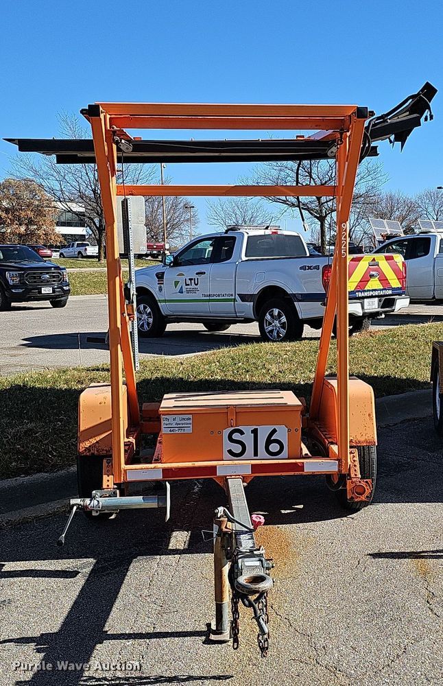 image for item DS5707 (3) arrow board trailers