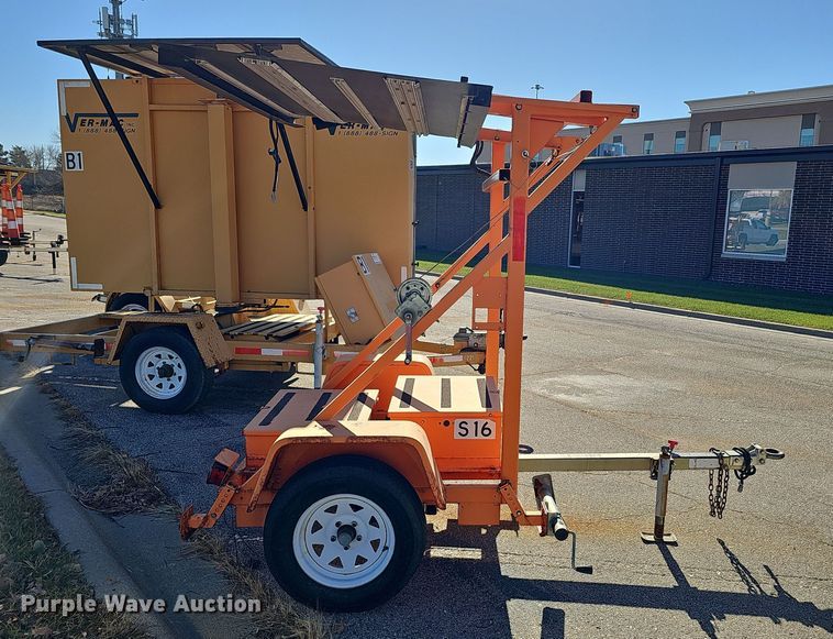 image for item DS5707 (3) arrow board trailers