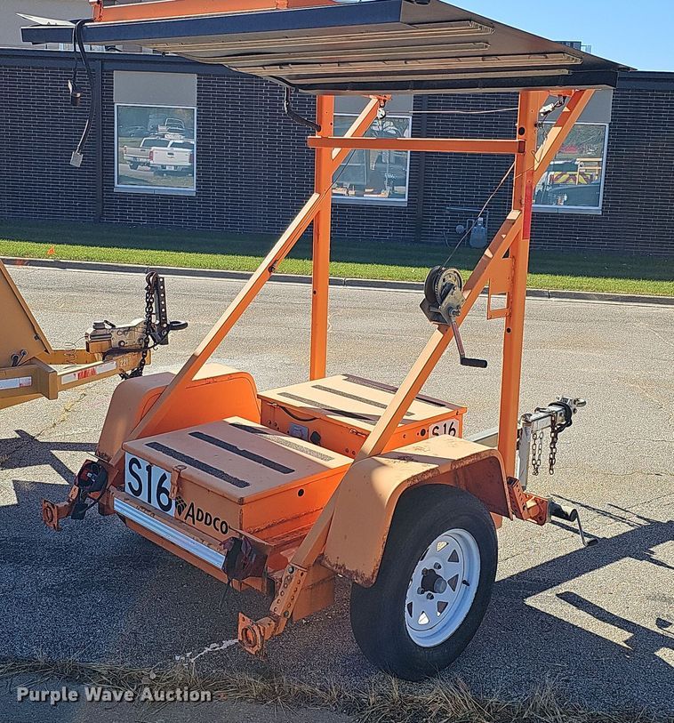 image for item DS5707 (3) arrow board trailers