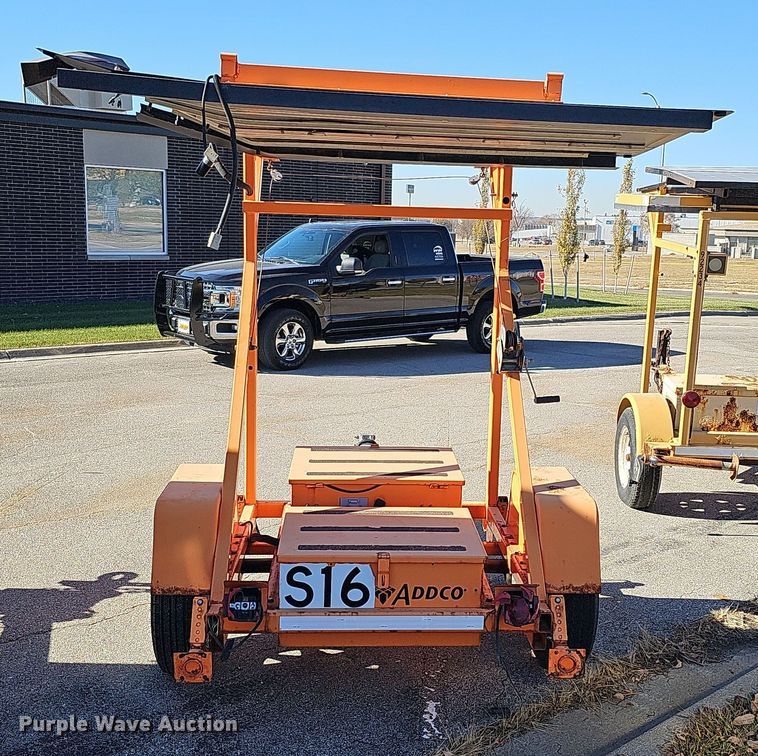 image for item DS5707 (3) arrow board trailers