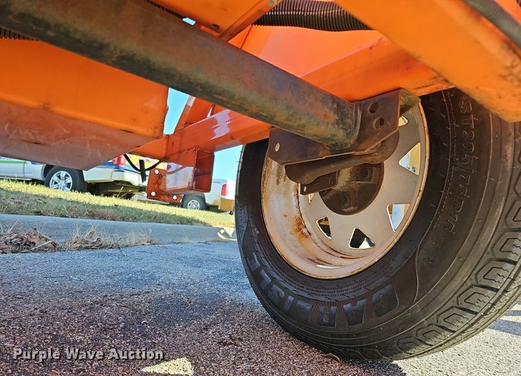 image for item DS5707 (3) arrow board trailers