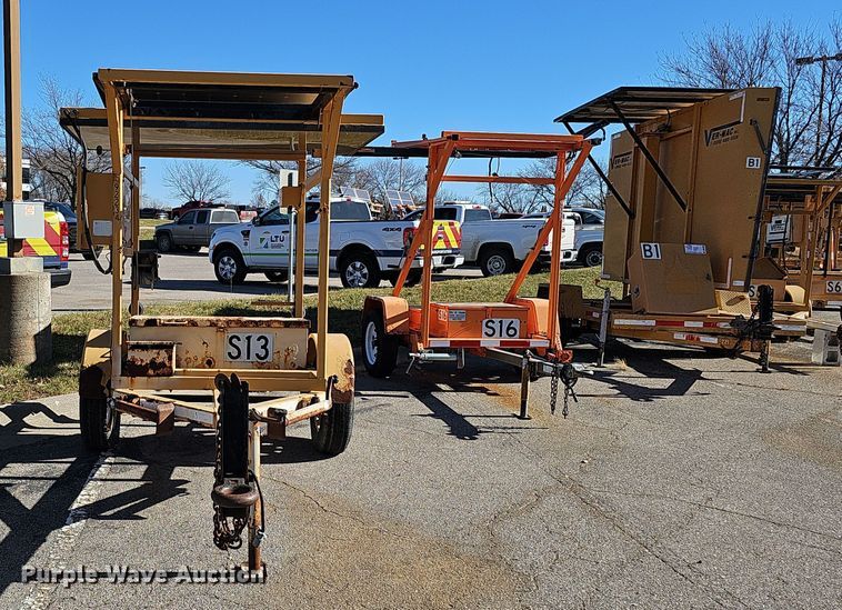 image for item DS5707 (3) arrow board trailers