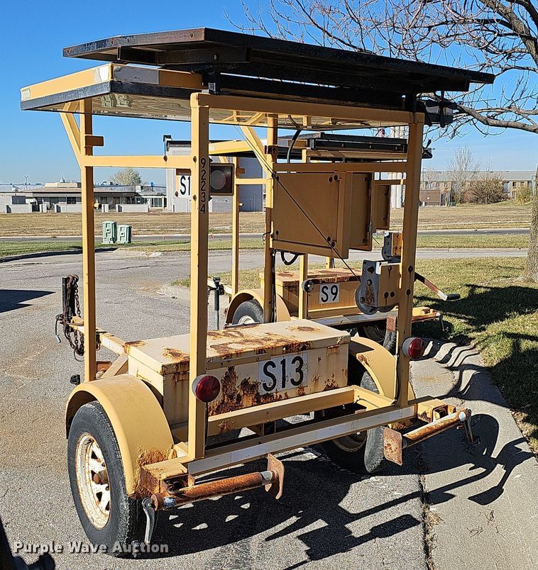 image for item DS5707 (3) arrow board trailers