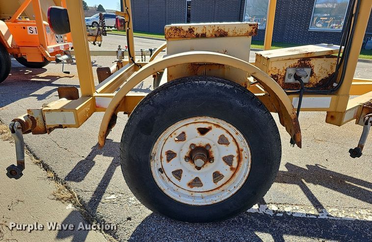 image for item DS5707 (3) arrow board trailers