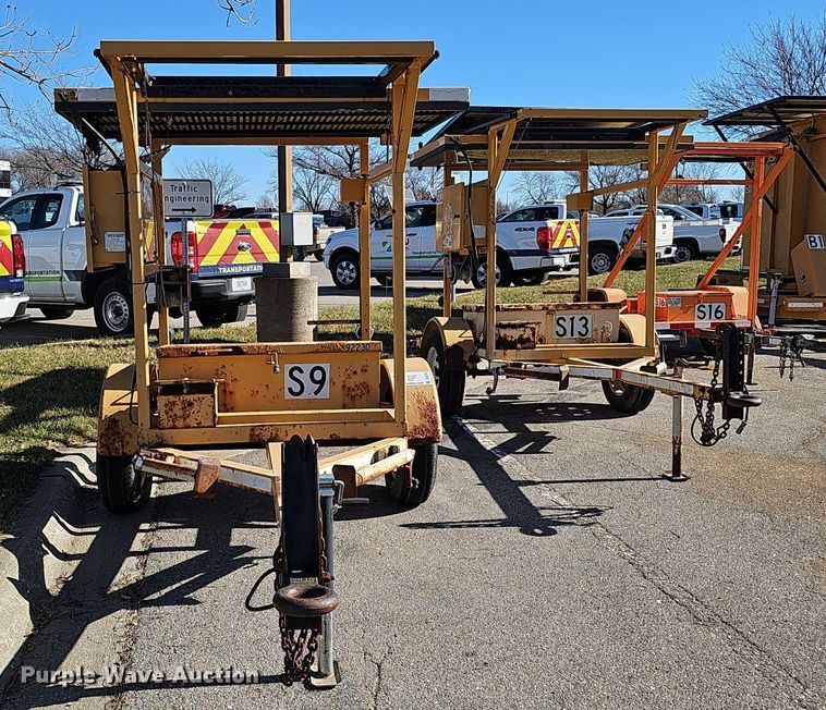 image for item DS5707 (3) arrow board trailers