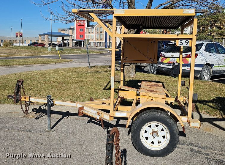 image for item DS5707 (3) arrow board trailers