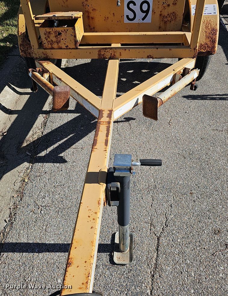 image for item DS5707 (3) arrow board trailers