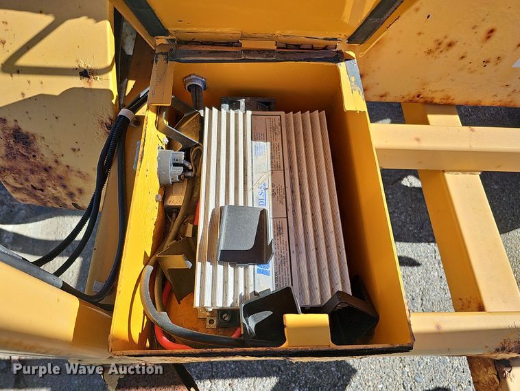 image for item DS5707 (3) arrow board trailers