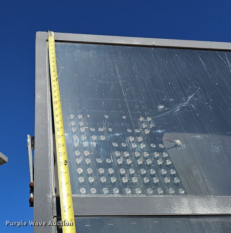 image for item DS5708 2002 Ver-Mac PCMS 1210 RS  arrow board trailer