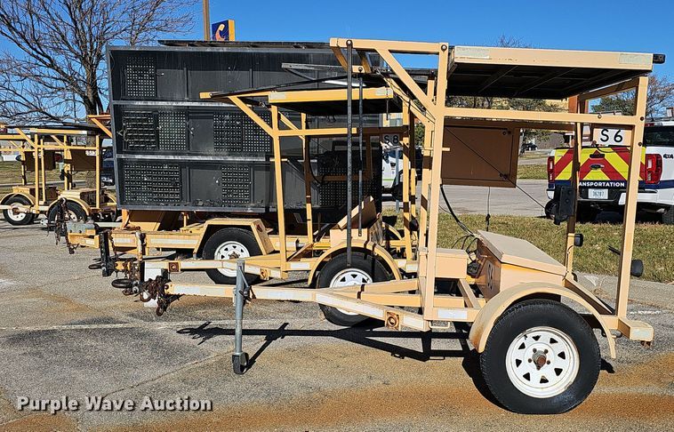 image for item DS5709 (2) arrow board trailers