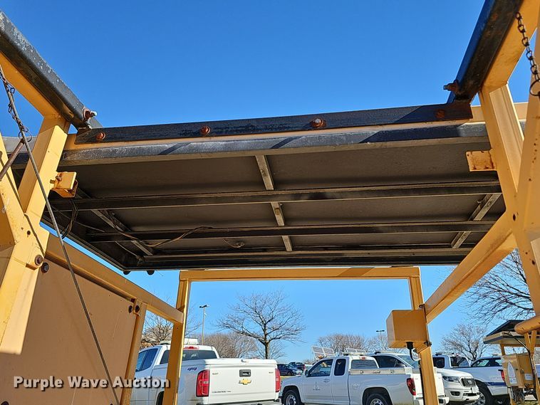 image for item DS5709 (2) arrow board trailers