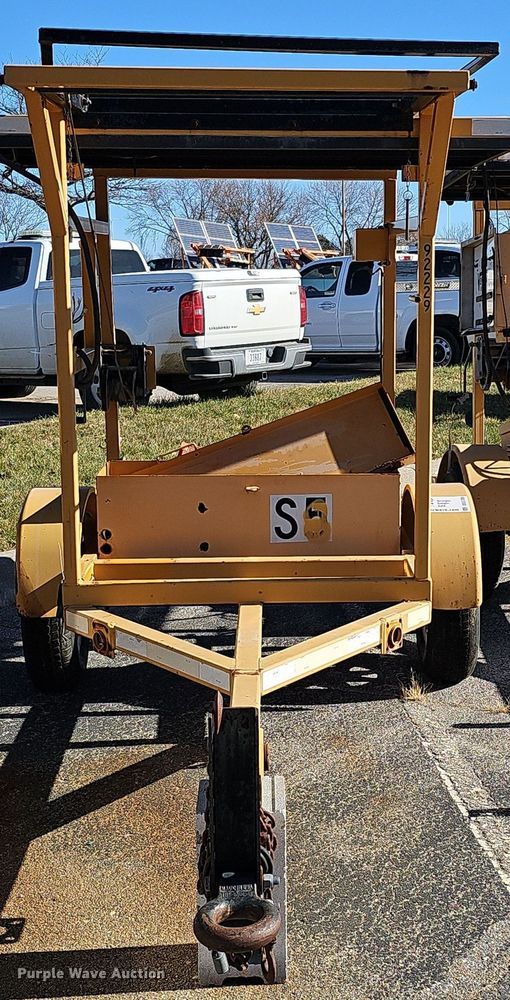 image for item DS5709 (2) arrow board trailers