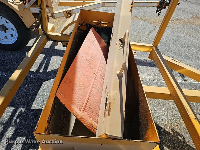 image for item DS5709 (2) arrow board trailers