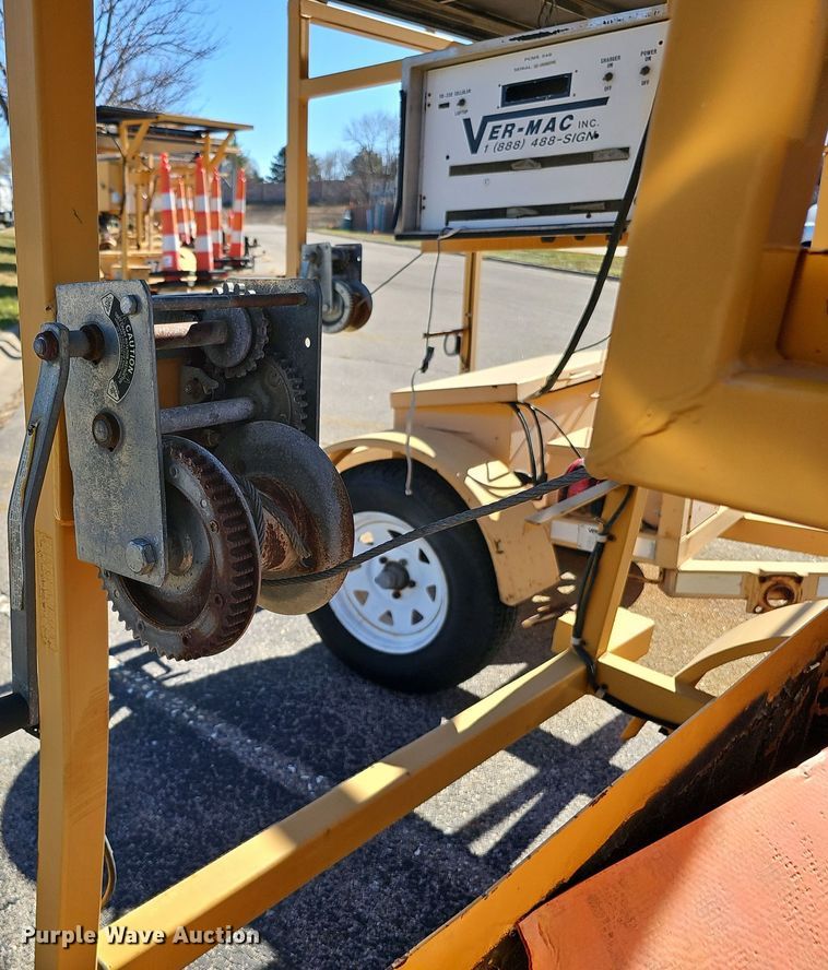 image for item DS5709 (2) arrow board trailers