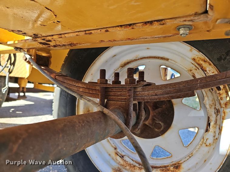 image for item DS5709 (2) arrow board trailers