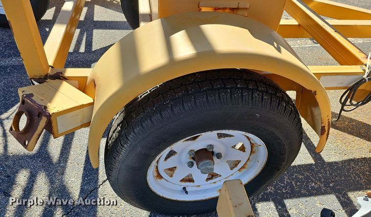 image for item DS5709 (2) arrow board trailers