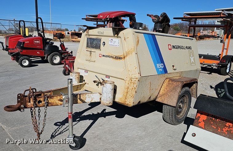 image for item DS5710 1983 Ingersoll Rand P160WJD  towable air compressor