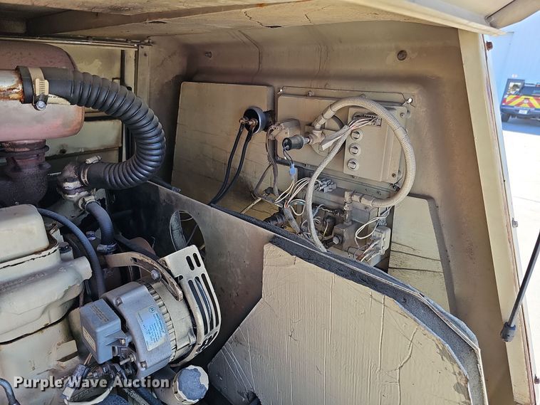 image for item DS5710 1983 Ingersoll Rand P160WJD  towable air compressor