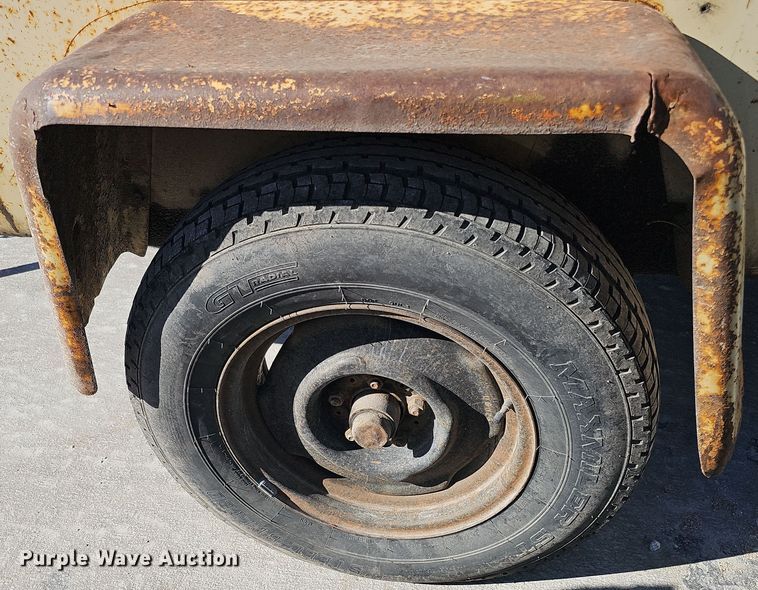 image for item DS5710 1983 Ingersoll Rand P160WJD  towable air compressor