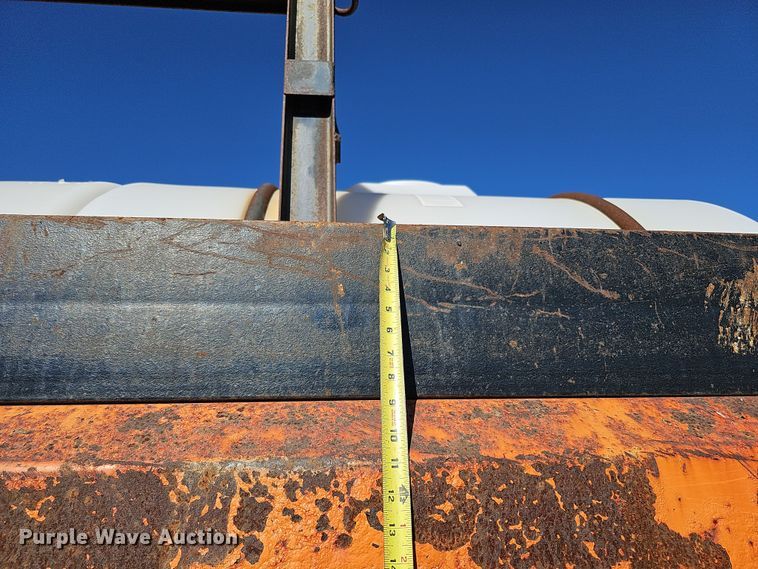 image for item DS5711 2007 International 7400  dump truck