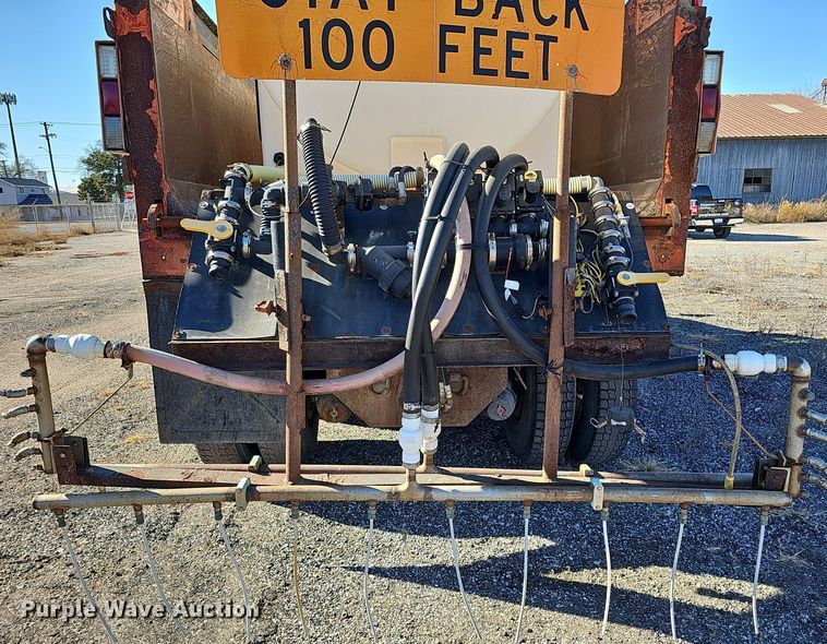 image for item DS5711 2007 International 7400  dump truck