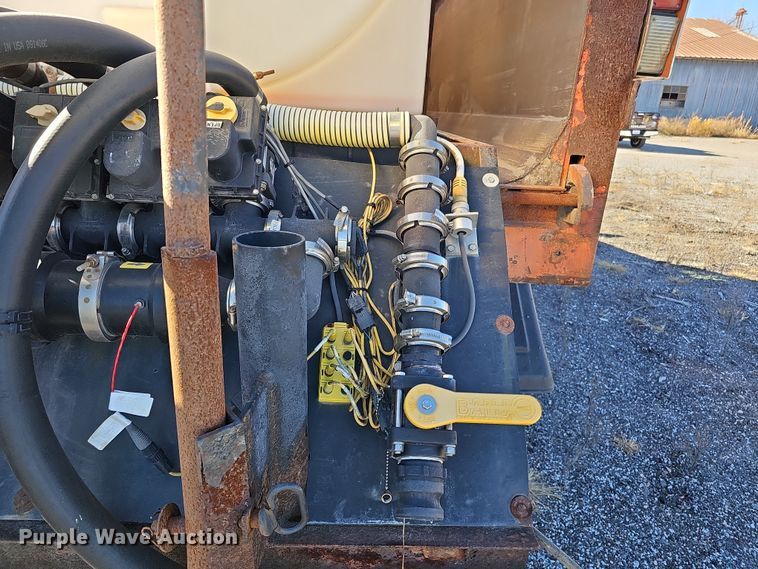 image for item DS5711 2007 International 7400  dump truck