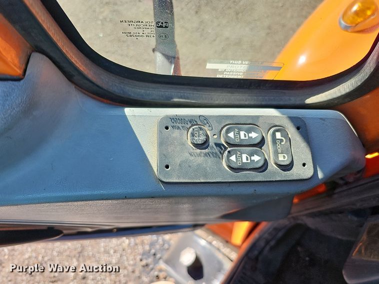 image for item DS5711 2007 International 7400  dump truck