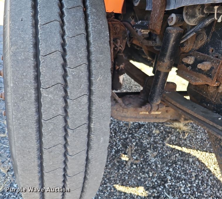 image for item DS5711 2007 International 7400  dump truck