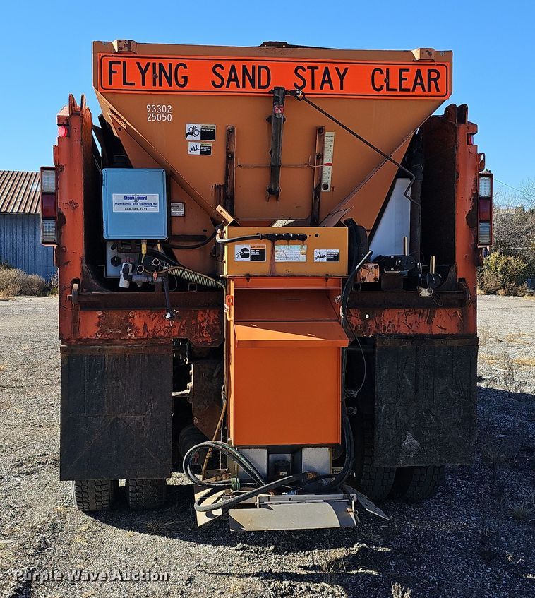 image for item DS5712 2007 International 7400  dump truck