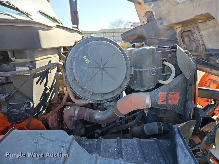 image for item DS5712 2007 International 7400  dump truck