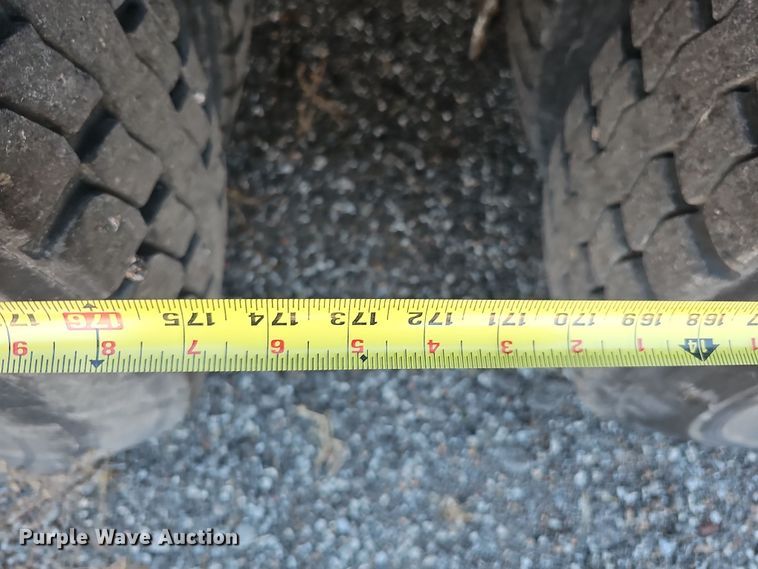 image for item DS5712 2007 International 7400  dump truck