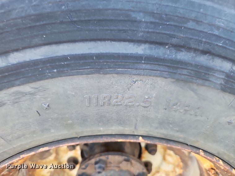 image for item DS5712 2007 International 7400  dump truck