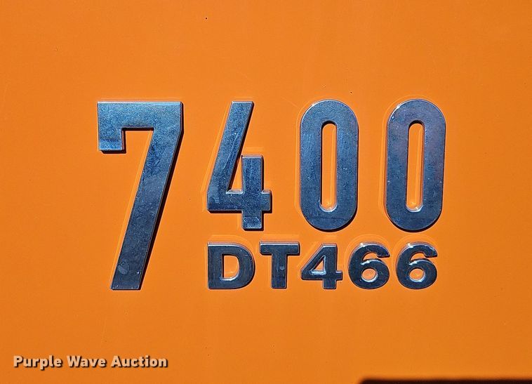 image for item DS5712 2007 International 7400  dump truck