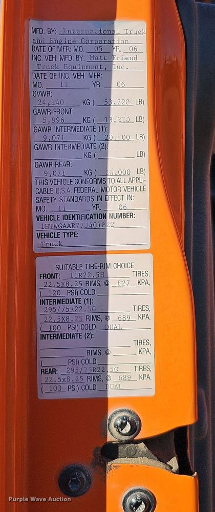 image for item DS5712 2007 International 7400  dump truck