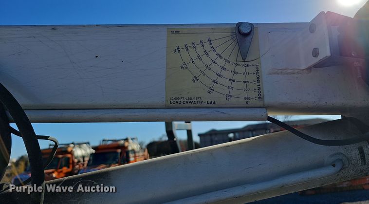 image for item DS5713 2003 Ford F350 Super Duty XL  flatbed pickup truck