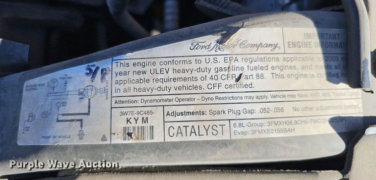 image for item DS5713 2003 Ford F350 Super Duty XL  flatbed pickup truck