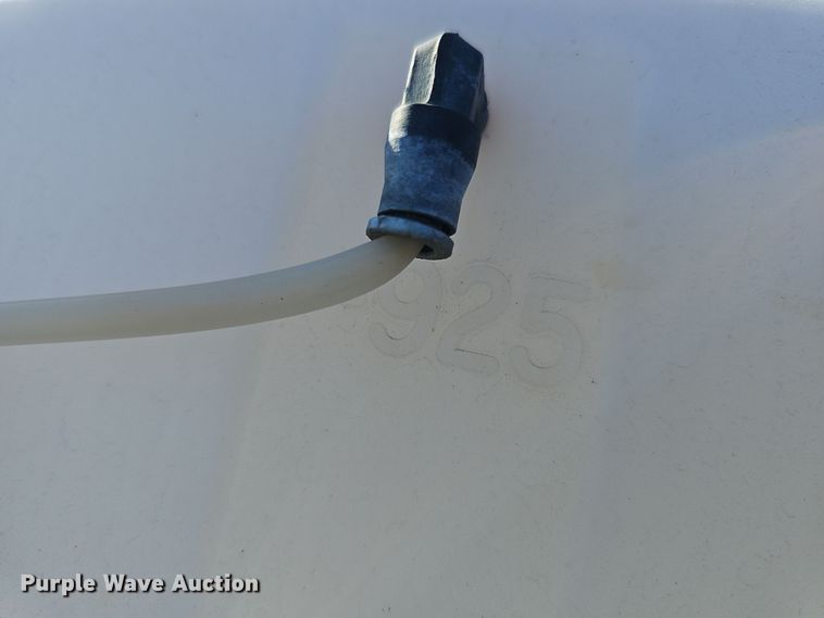 image for item DS5714 2007 International 7400  dump truck