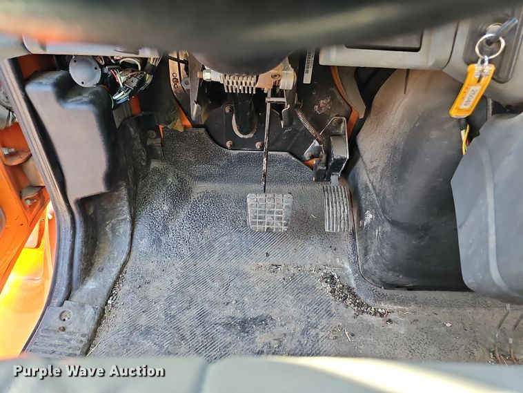 image for item DS5714 2007 International 7400  dump truck