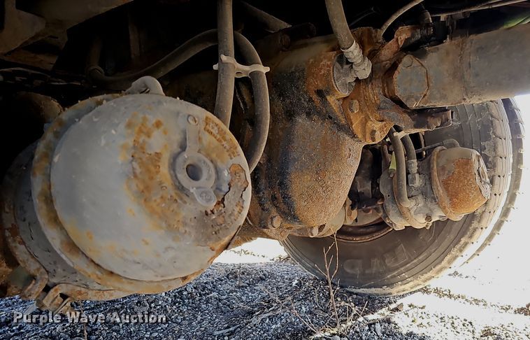 image for item DS5714 2007 International 7400  dump truck