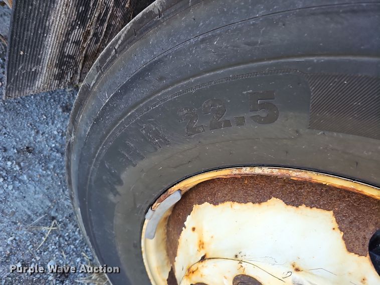 image for item DS5714 2007 International 7400  dump truck