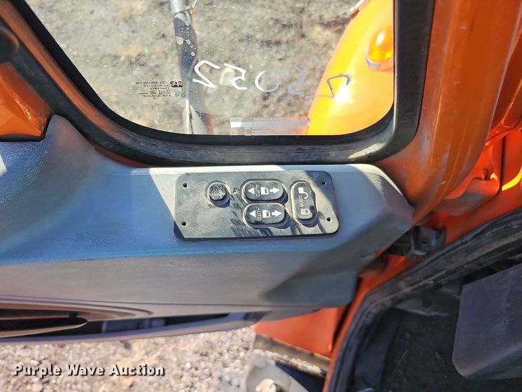 image for item DS5715 2007 International 7400  dump truck