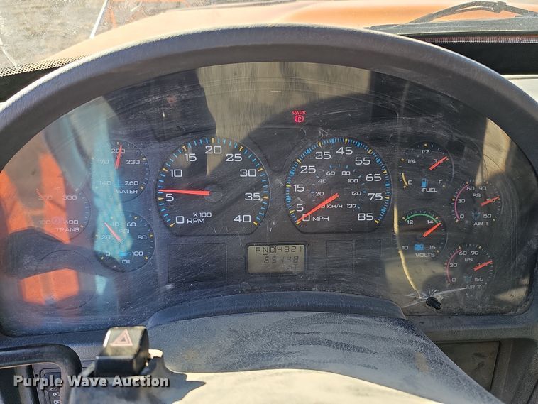 image for item DS5715 2007 International 7400  dump truck